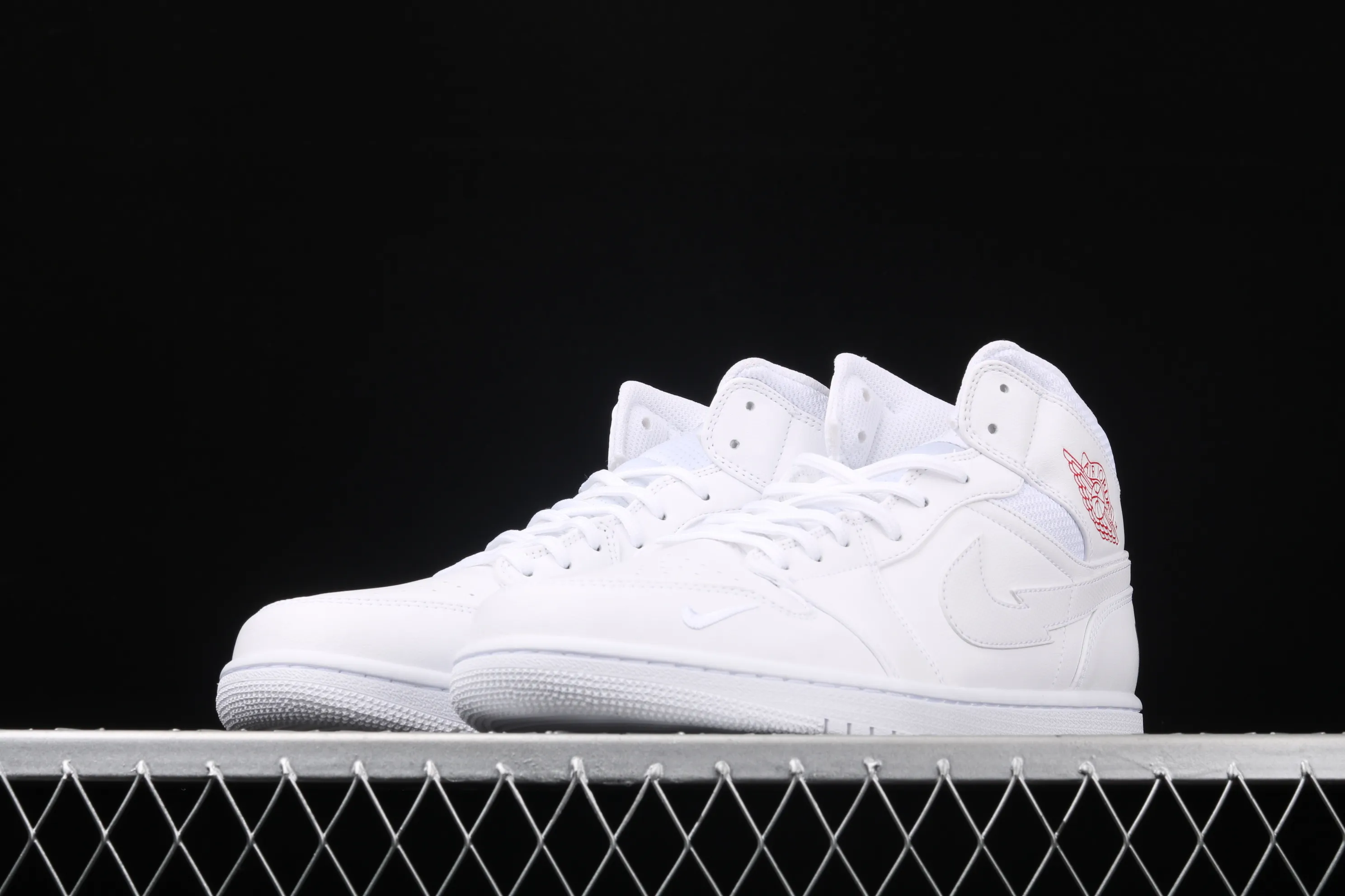 All Categories Air Jordan Jordan Series Basketball Shoes Air Jordan 1 Mid Air Jordan 1 Mid AJ1 Joe 1 China Tour 2020 Breaking Alliance CW7589-100